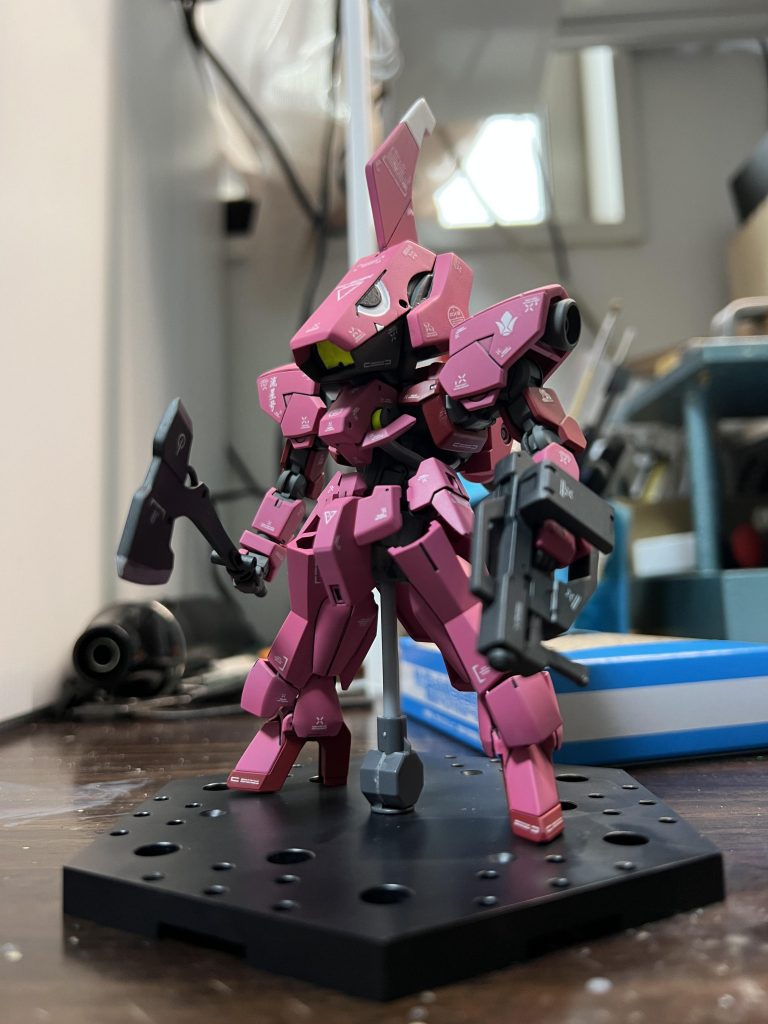 ハイキューパーツの1/100のデカールを張りました。SD化には少し大ぶりなデカールが似合うと思います。