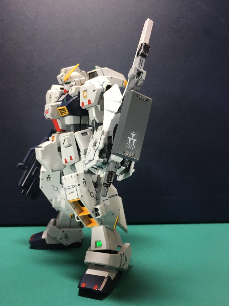 アームド・コンポーネント・シールド