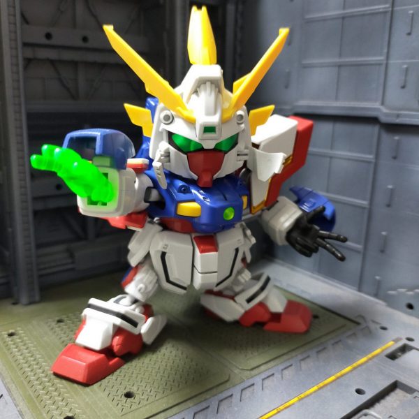 シャイニングガンダム