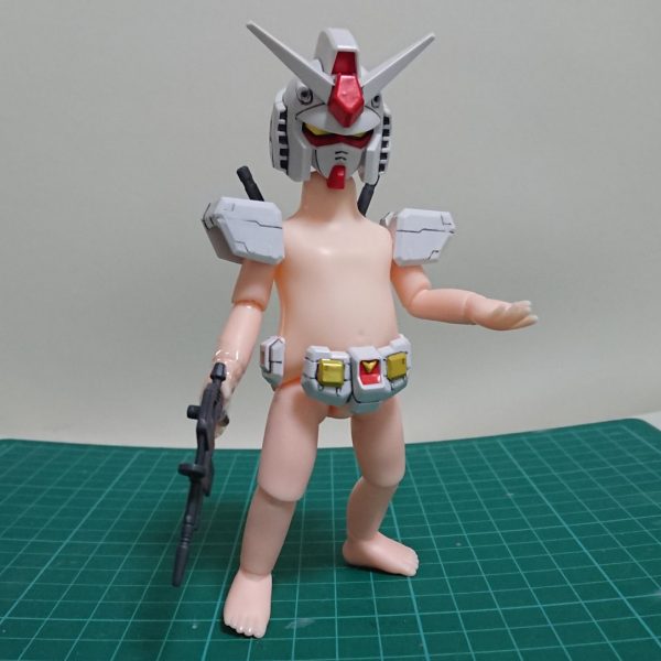 とにかく明るいガンダム(デカヘッド)