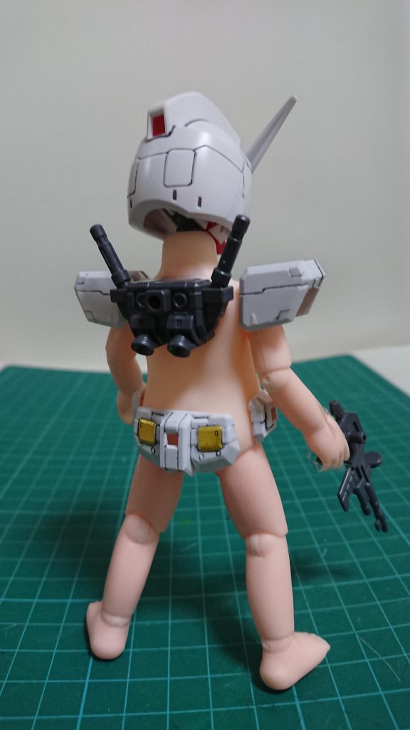 とにかく明るいガンダム(デカヘッド)–2枚目/制作者：COPUKU