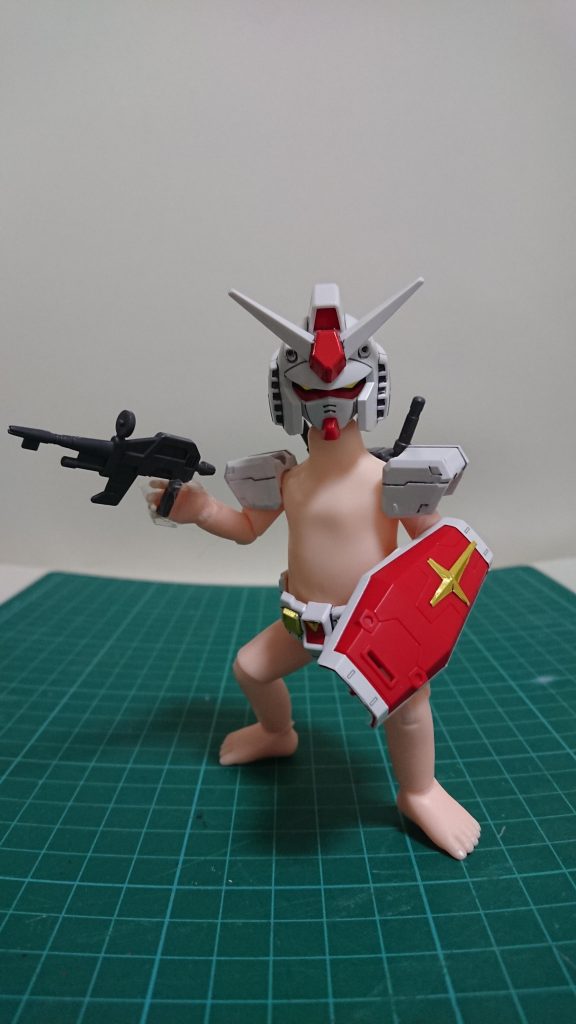 とにかく明るいガンダム(デカヘッド)–4枚目/制作者：COPUKU