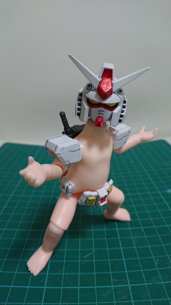 とにかく明るいガンダム(デカヘッド)–5枚目/制作者：COPUKU