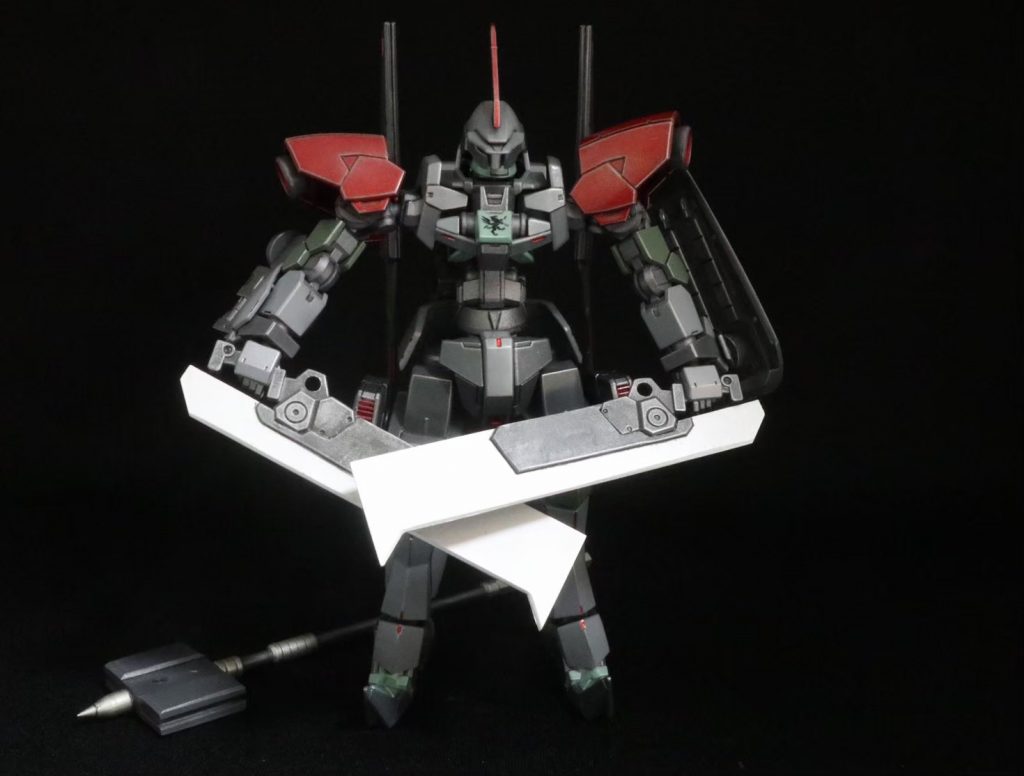 双剣を構えて。