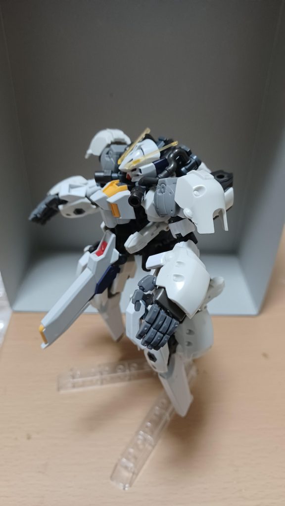 おっと、最後にお気に入りの角度から、では、また次の作品で!