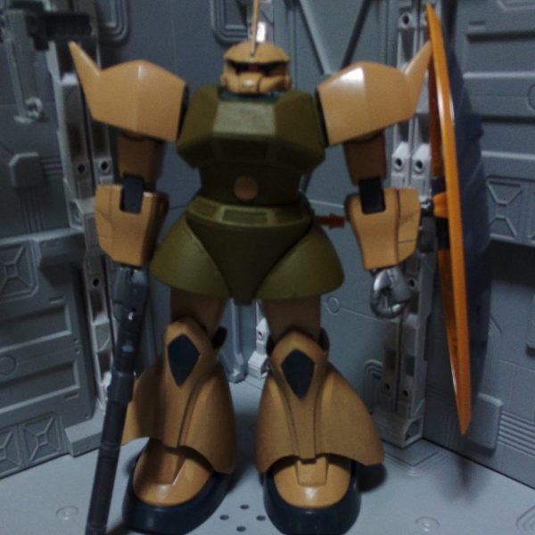 基地唯一のゲルググ