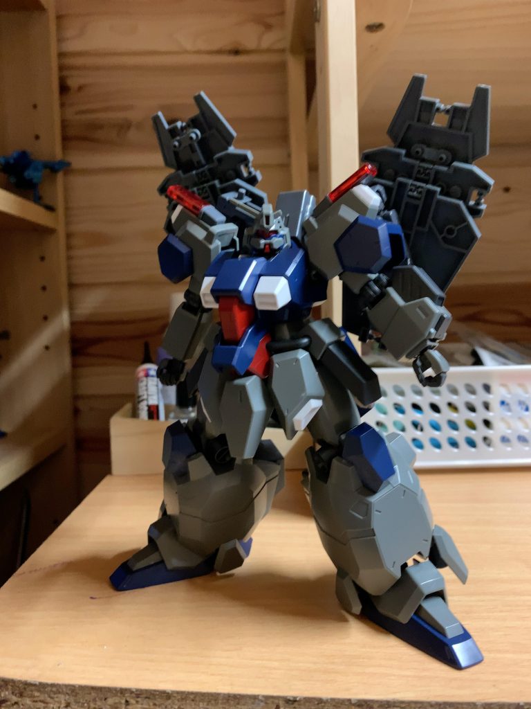 仮組み。シールドの位置は自由自在。