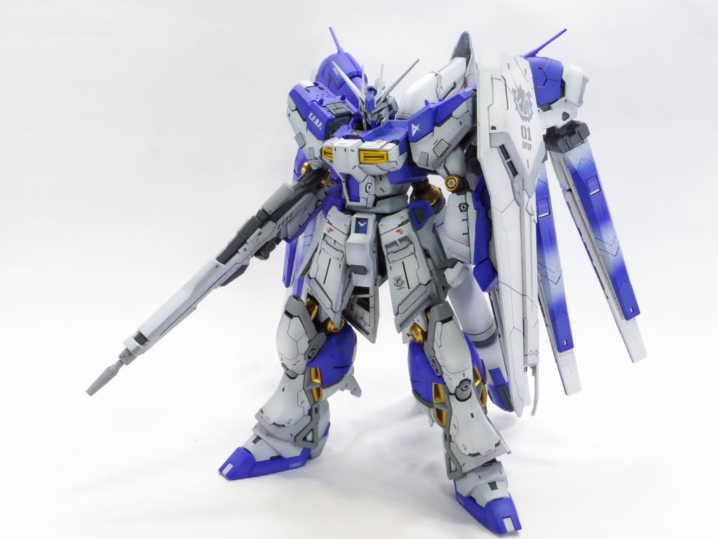 RG Hi-νガンダム–3枚目/制作者：gunplacraft
