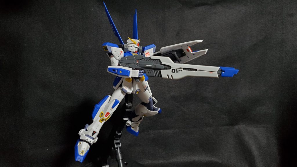 ライフルがヴェスバーの試作品ぽい感じですね。