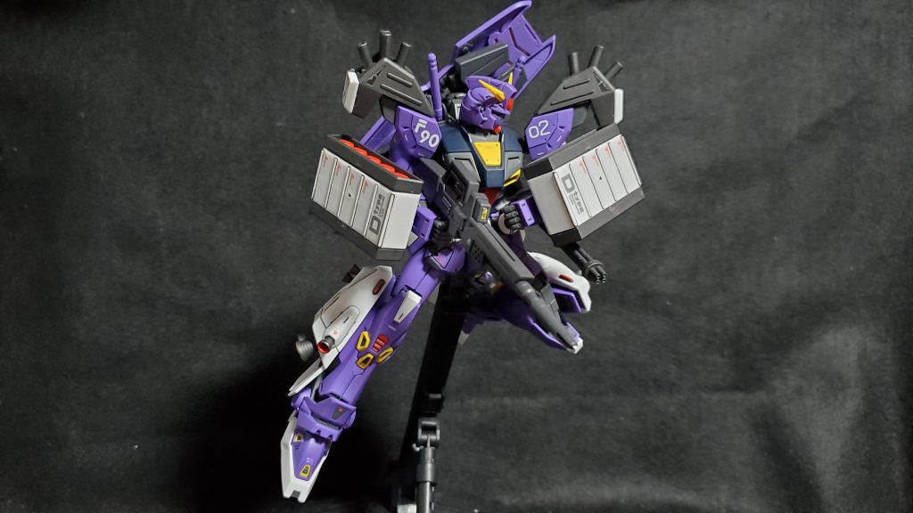 MG ガンダムF90 Dタイプ–3枚目/制作者：エヴィン