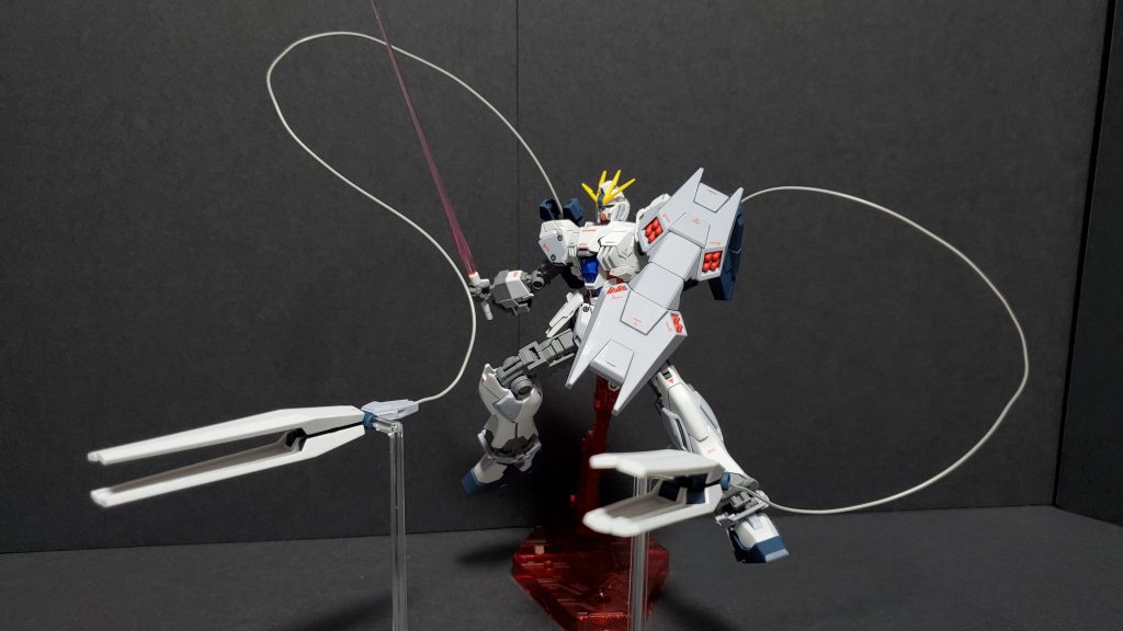 HGUC 1/144 ナラティブガンダム B装備 C装備–2枚目/制作者：エヴィン