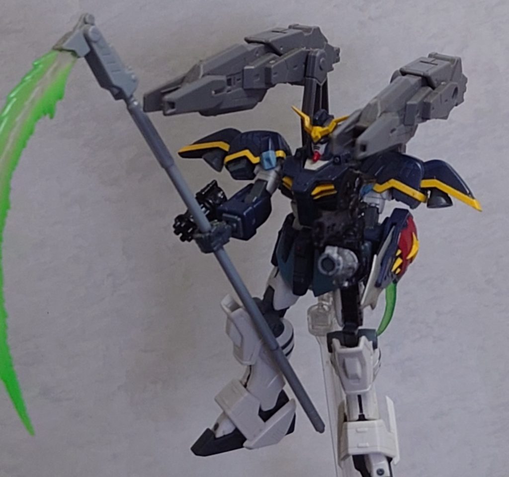 バックパックには遠距離ビーム砲装備です。フルバーストモードということでお願いいたします。