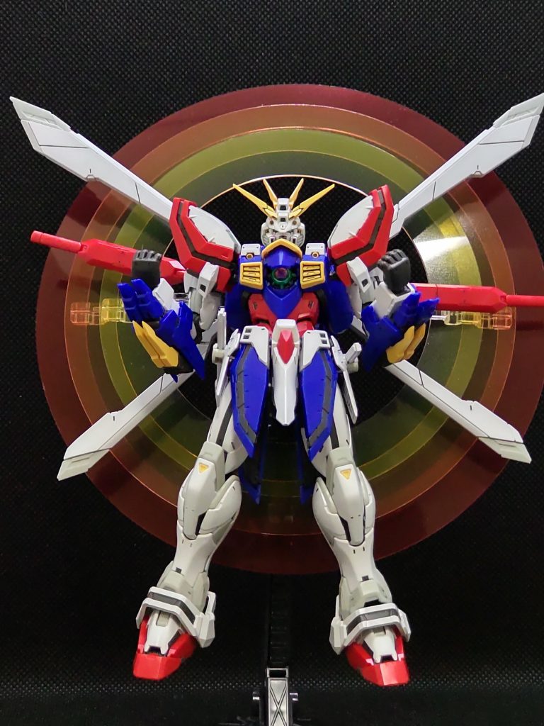 実はこれが初RGだったので、組みながら色々と唸りつつ楽しんで組ませて頂きました。いやぁホント凄いですね。機会があれば他の機体も色々RGで作ってみたいです。