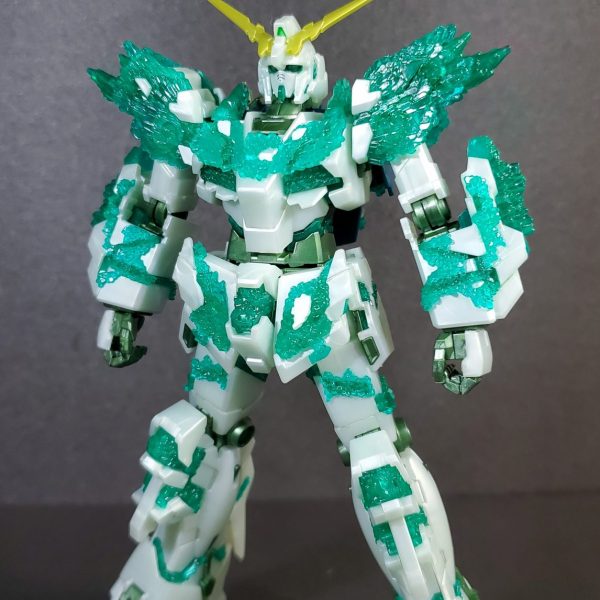 HG 1/144 ユニコーンガンダム(光の結晶体)