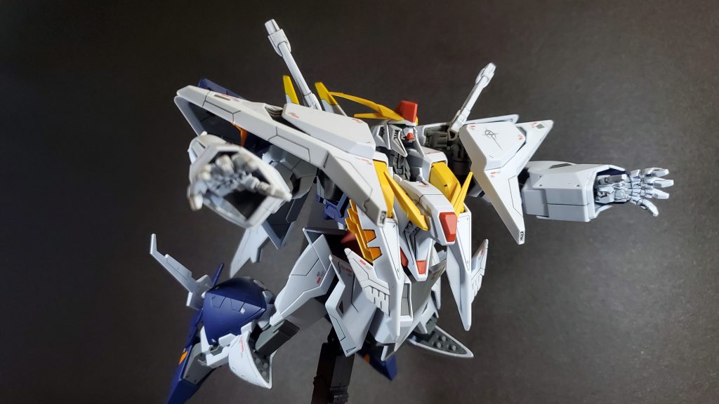 HGUC Ξガンダム–2枚目/制作者：エヴィン