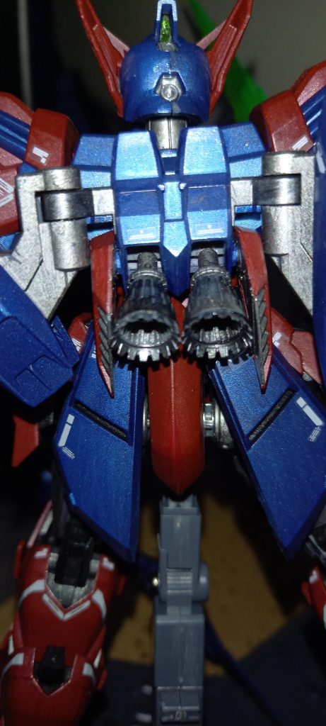 バーニアをウェーブのバーニアセットのやつに差し替えしたことで変形時に干渉するのでオミットされましたw