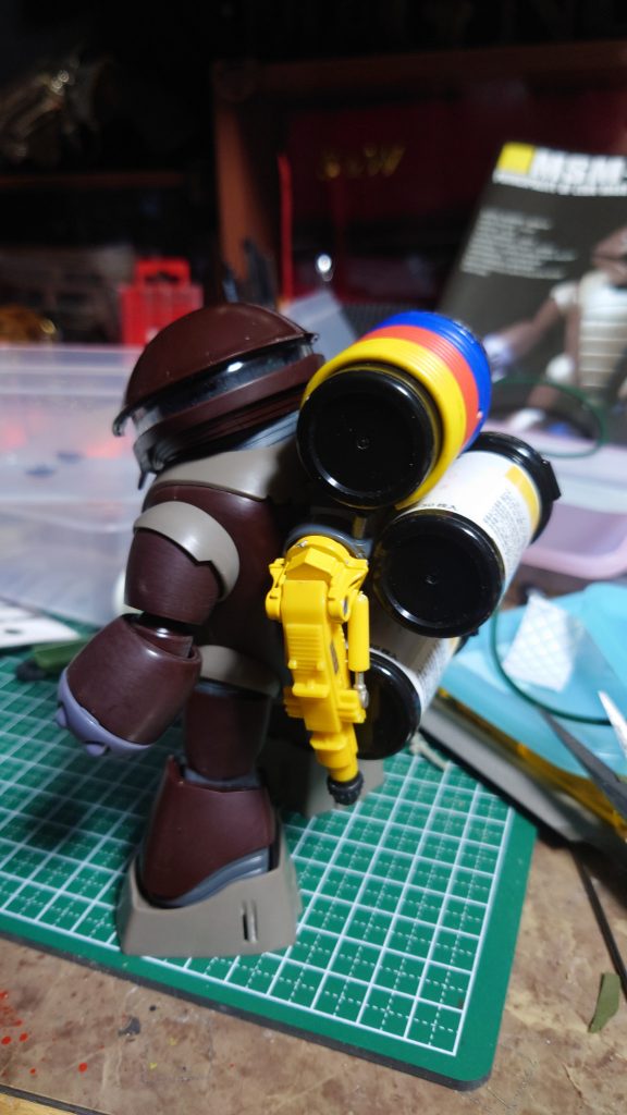 当初の予定だったポーターアッガイ重すぎて断念www