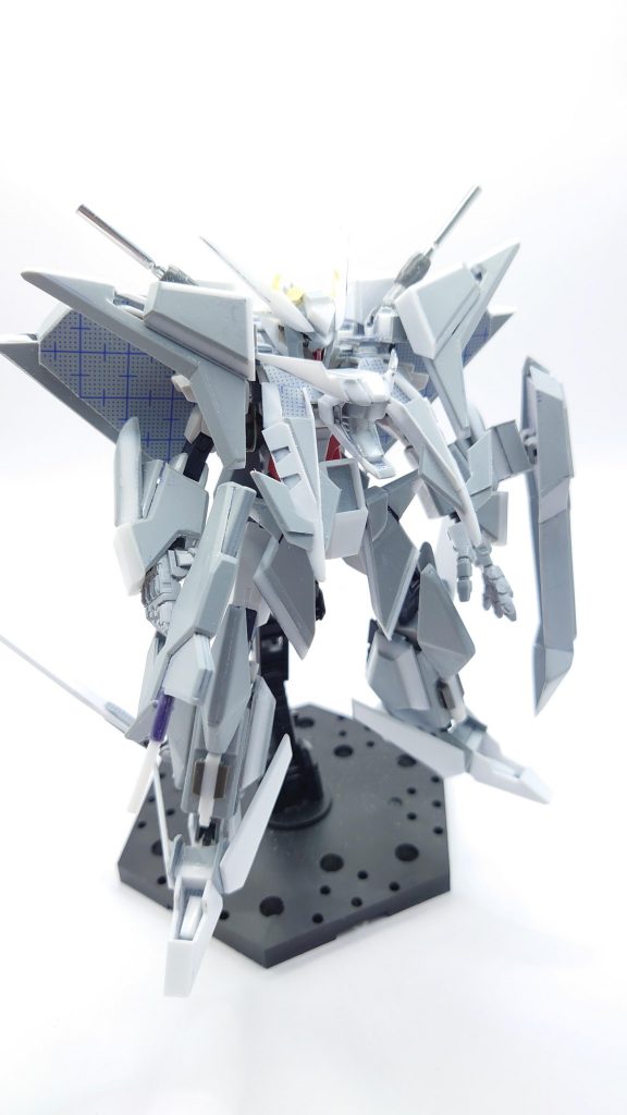 塗装前のラストショット。驚きの白さ。今回はパテ使わずすべてプラ板での作成でした💪スクラッチに馴れたこともあってか前回のペーネロペーよりもかなりのハイペースで作成できました。今回の反省としては表面処理がまだまだ甘かったので次回以降の教訓にします!最後までありがとうございました!