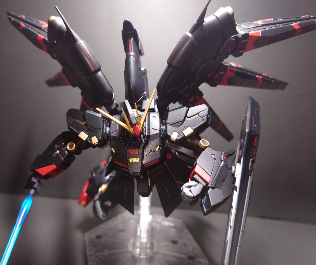 惜しむらくは目が。蛍光塗料をビビって使えなかったこと。