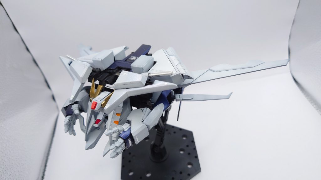 コアガンダムクスィーアーマー–8枚目/制作者:ふじなみ