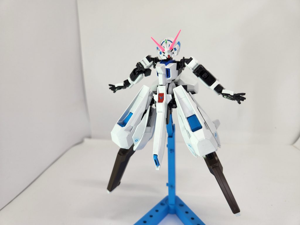 基本的な形状は変えずに色だけを変える形で作成しました。(前回や前々回のノエル機、マリン機同様)ぺこらちゃんのトレードカラーである水色、白をメインのカラーとして塗ってます