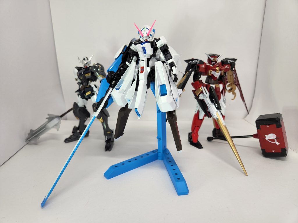 これでホロライブファンタジーも3人目となりました。この絵でも充分映えますね〜これで残り2人です。頑張って作りきりたいですね〜。正直残り2人の機体を何するか未だに決めかねているので次回更新機体は別の作品になる予定です。今回は制作過程を載せないのでここまでとなります。次回は自分の記念作品としてAGE-2を制作予定ですので楽しみにして頂ければ幸いです。ここまで見て頂きありがとうございました‼️良ければこの作品へのいいね、他の作品も見て頂ければ幸いです‼️(最後におまけ写真を載せときます✌️)