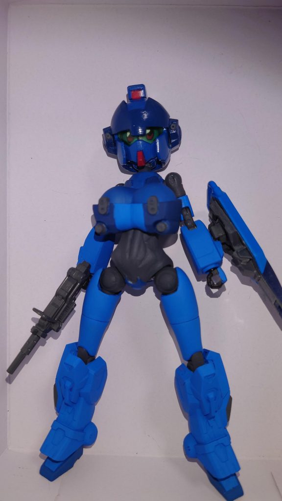 装甲パージでき、計装状態にもできます・・・実は胸部はもう1段階パージ可能で・・・おい!何だ貴様ら!やめ!やめろ!!