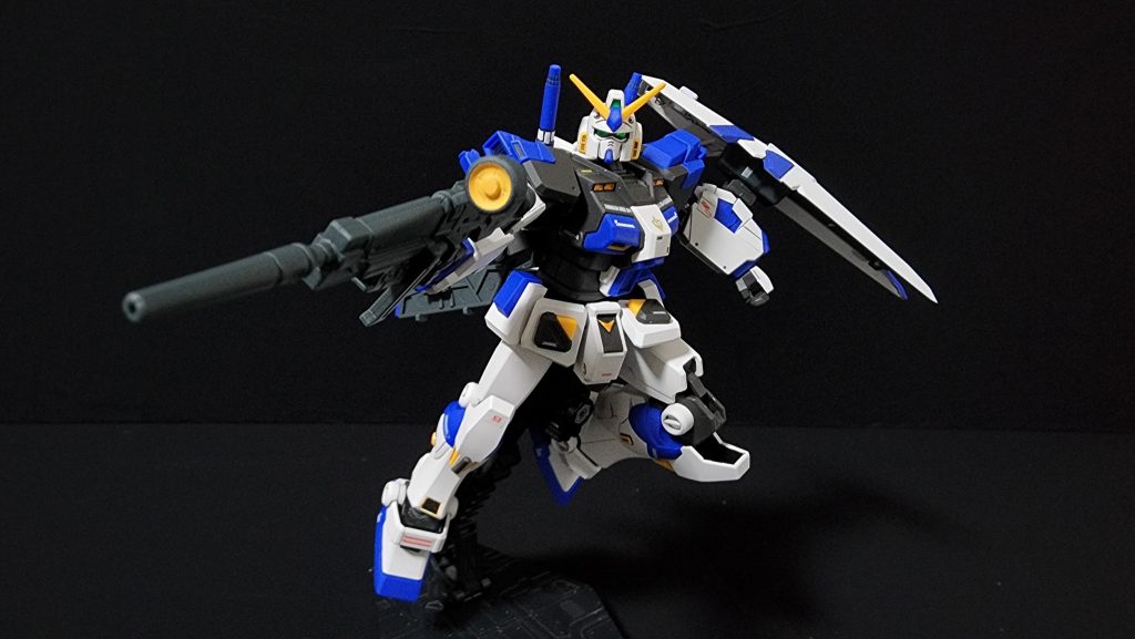 HGUC ガンダム4号機–2枚目/制作者：エヴィン