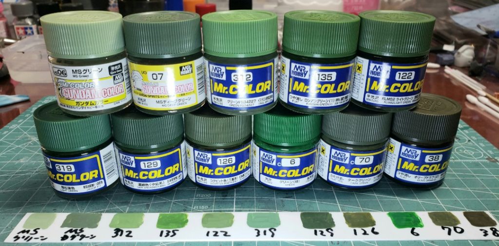 MSグリーンとMSダークグリーンは好みの色合いじゃなかったので、手持ちの緑系のカラーサンプルを作成。どれをチョイスするか悩みますね。