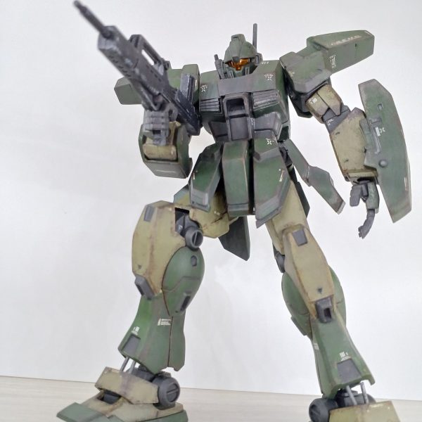 『理想の汚し』を模索しながら作ってます。