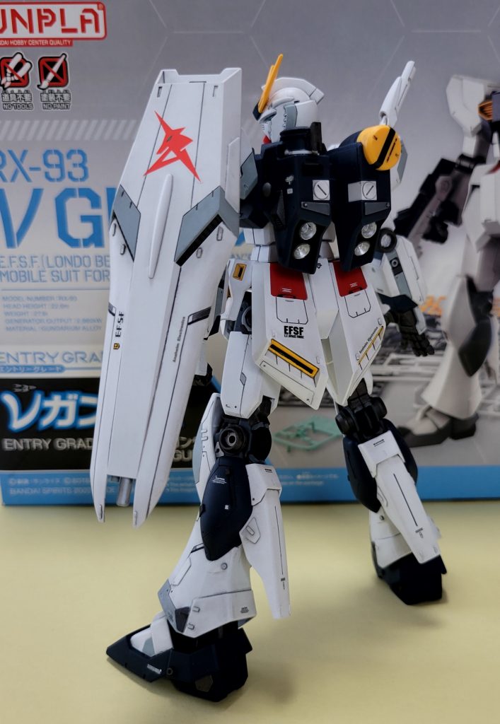 ファンネル無し。欲を言うとバズーカ欲しかったなぁ。