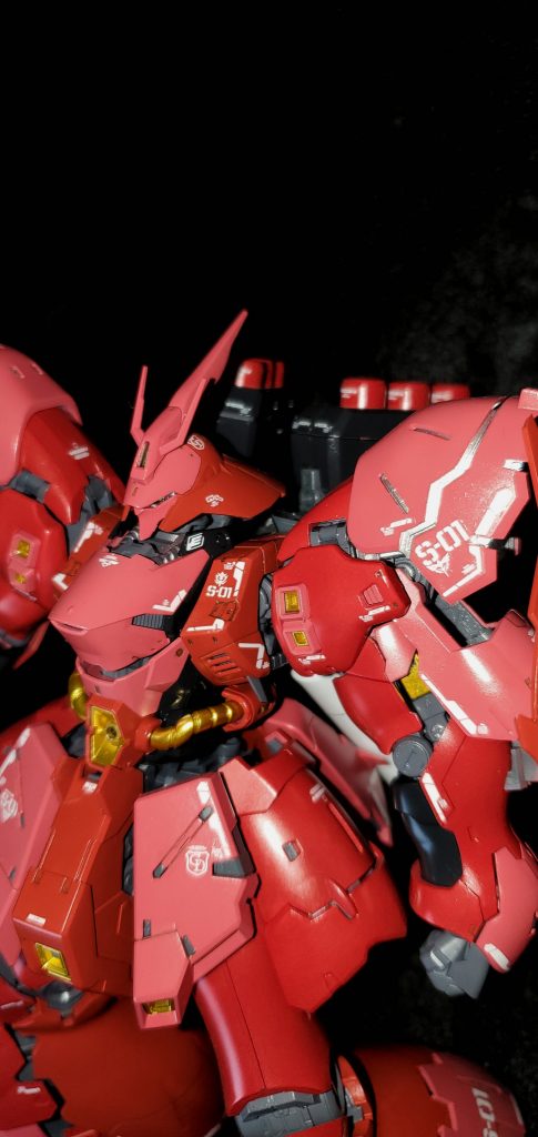 シール部分は専用の水転写式デカールを別途購入して貼っています。