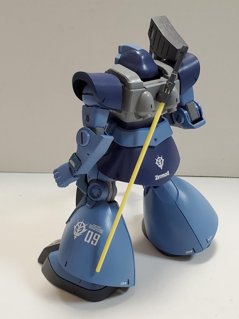 という訳で今回はカリフォルニアベースのエースパイロット、イアン・グレーデン中尉のドムを制作しました😊✨カラーリングは彼のエンブレムの青い蜘蛛🕷️のイメージで仕上げてます🎵