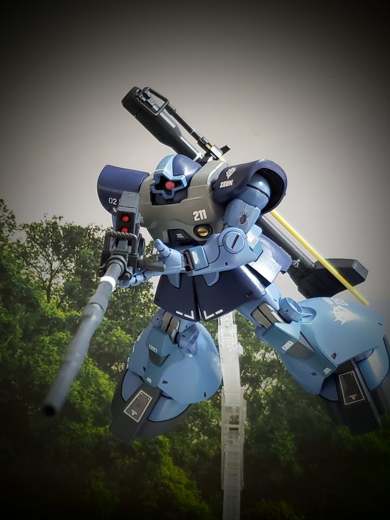 最後の防衛戦ではギャレット少佐を最後のザンジバル級に乗せるべく殿(しんがり)をかって出たのである…😔✨