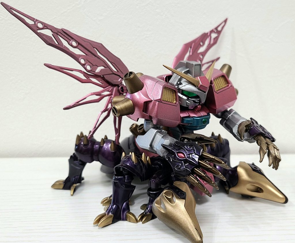 バイザー延長とマスクを割りましたマスクはバランス見てプラ板で追加作成司馬懿ディスティニーの羽と悟空インパルスの腕を取付け