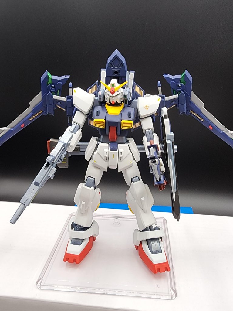 正面エゥーゴのデカールが無かった為、地球連邦軍のデカールで代用しています。