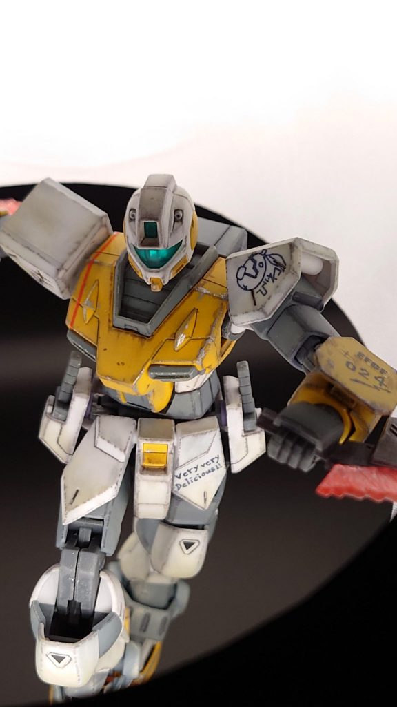 ウェザリングは、少しだけ砂汚れも。