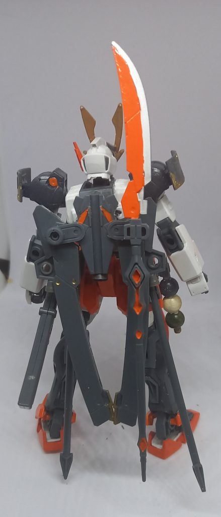 バックショットオリジナルストライカーパック「アローストライカー」を装備