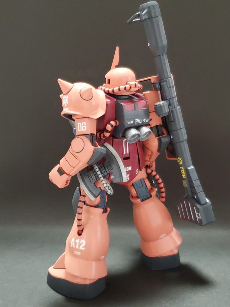 前回制作のドムのバーニア(リックドム用)が残っていたのでバックパックにプチ改造で取り付けてみました~✨ちょっとノズル口径大きかったかも…😅武器はジャイアントバズはそのまま、マシンガンは部品取り付けで形状変更、トマホークは2014年のキャンペーンの物を流用です🎶