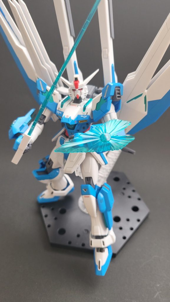 ガンダムヘリオス–3枚目/制作者：ZEPHYR