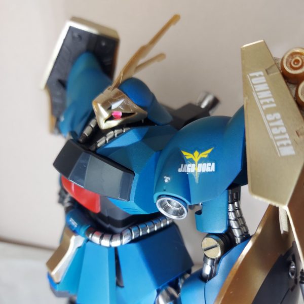 HG ヤクト・ドーガ　ギュネイ・ガス専用機