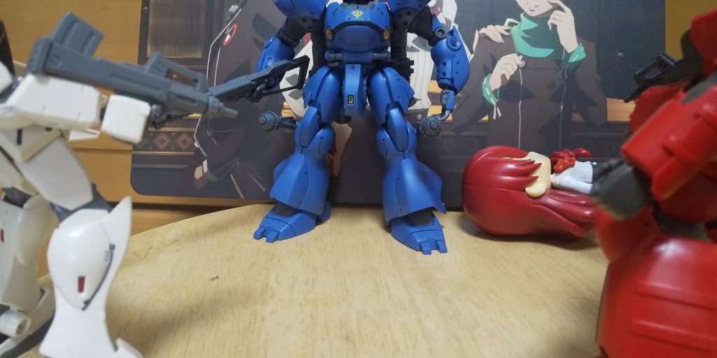 :両足に装着したシュツルムファーストだ。これで迎撃に出たスカーレット隊を処刑だ!