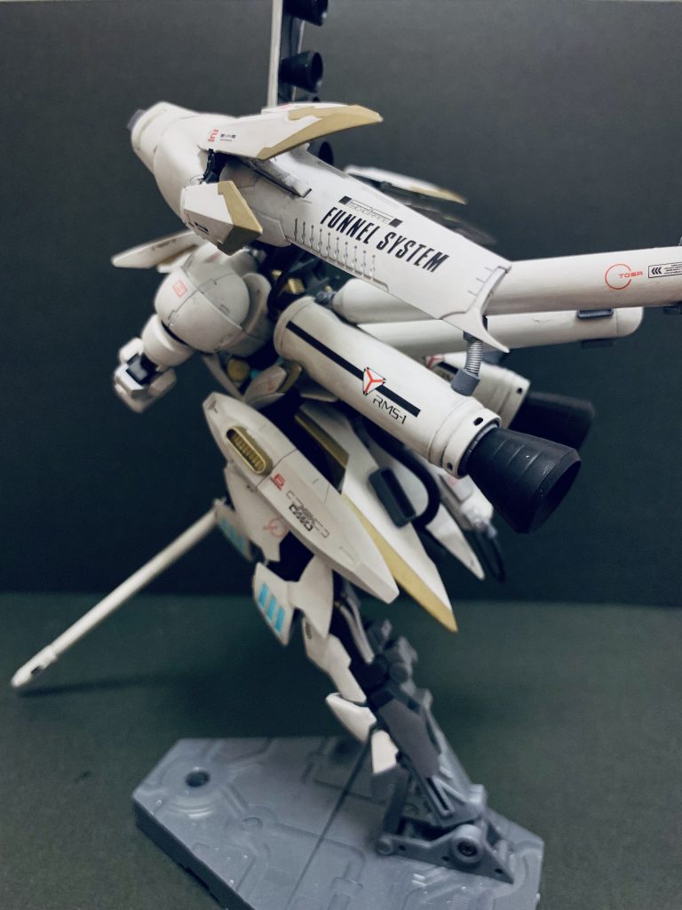 いろんなプラモからの切り貼りだけどそれっぽくなった！・・・・気がする