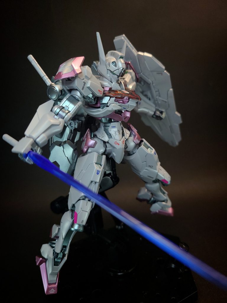 ビームサーベルMSの標準的な携行装備である近接戦闘用兵器。