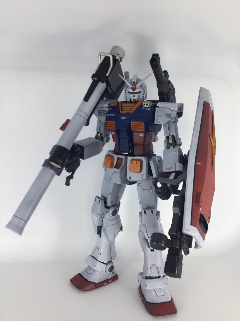 ただ、自分なりにはいい感じになったと思いますね。 黒下地のせいか全体的にトーンが落ちて、なんとなくオリジンガンダムぽいなとw