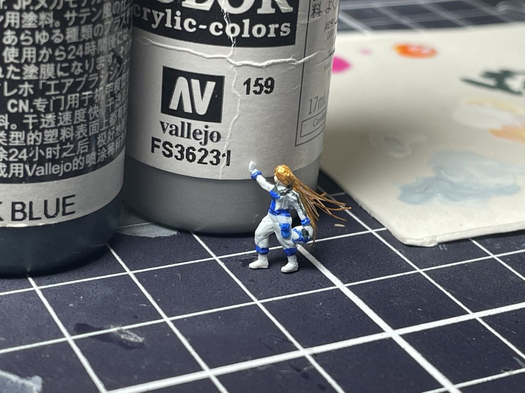 ビルダーズパーツのパイロットを複数組み合わせてオリジナルのパイロットも制作しました。