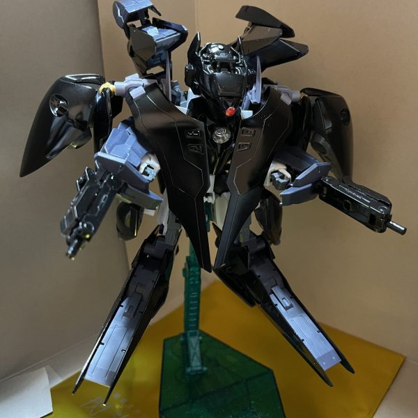 HG コアガンダム ブラックサレナアーマー