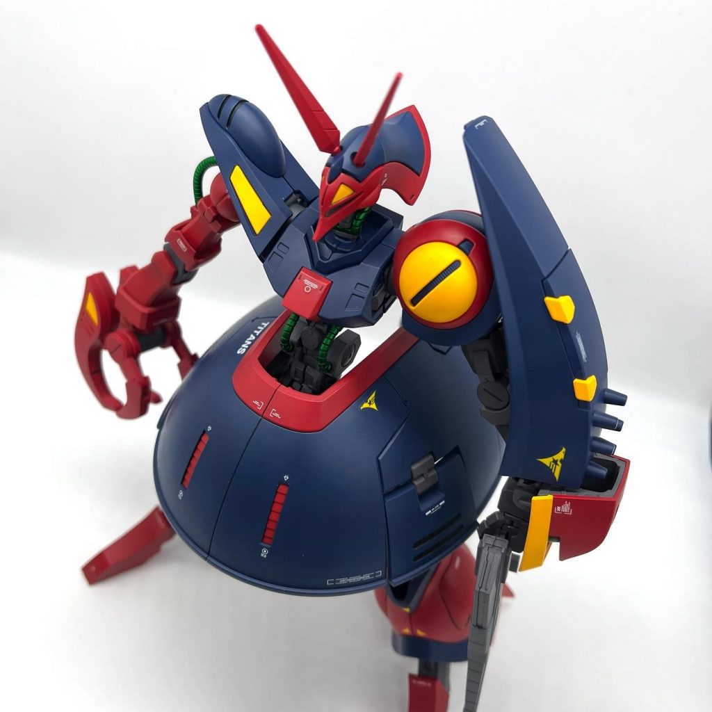 あずき色がいい感じになったと思います！動力パイプはジュラルミン→クリアーグリーン→つや消しで仕上げてみました。