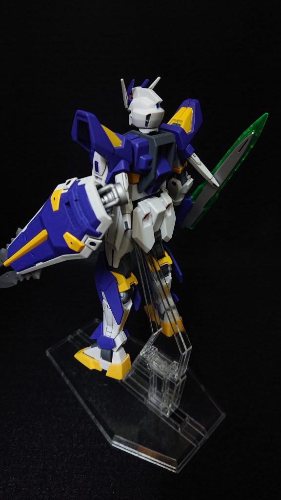 使用した塗料タミヤカラースプレー・ジャーマングレイ・パープル・シルバーリーフ・クロームイエロー