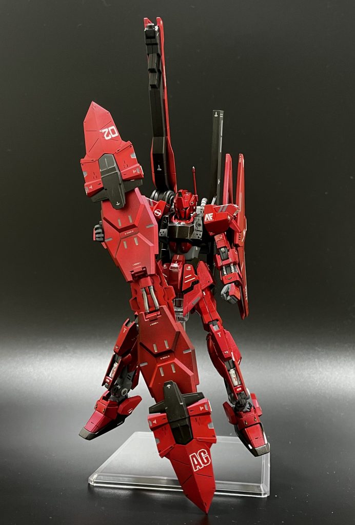 感想・まとめHGUC百式 素組でも美しくスタイリッシュな形状でしたので変更しどころがないキットです(個人的かなり大好きです)。今回はキャンディ風に仕上げる予定でしたのでディテールはそこまで追加せず仕上げました。メタルレッドでヒロイックな作品に満足しております!!Twitterしてますので是非フォローよろしくお願いいたします!↓↓↓https://twitter.com/akasaha1124 最後までご覧くださりありがとうございました!!